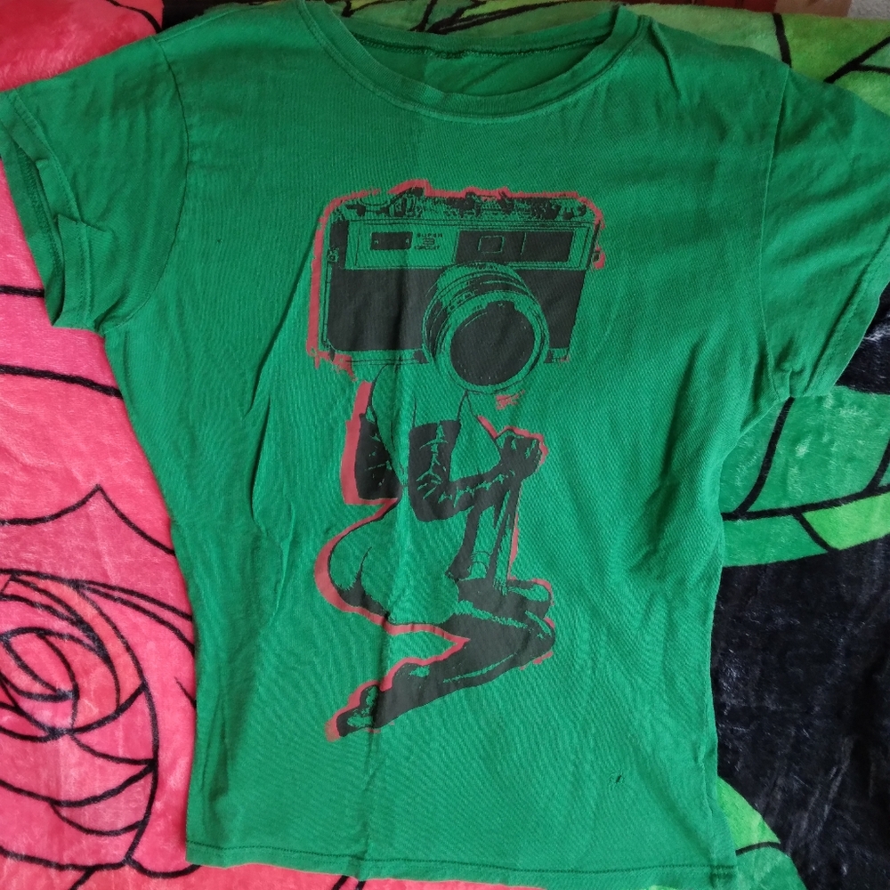 Women's Threadless Cam Girl tshirt size m